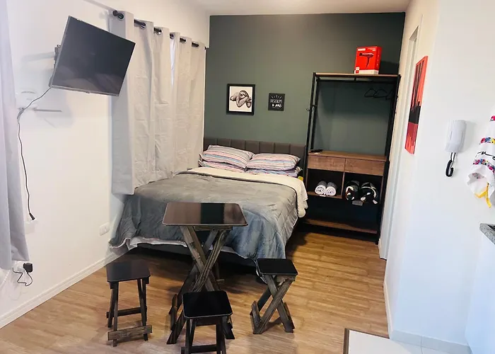 Studio charmoso no coração de Curitiba!